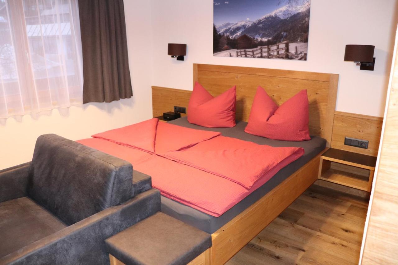 Haus Alpenflora Διαμέρισμα Flirsch Εξωτερικό φωτογραφία