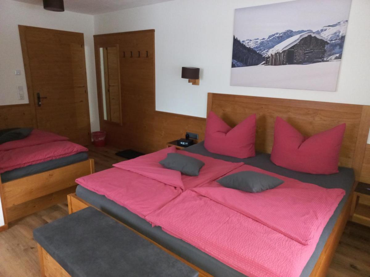 Haus Alpenflora Διαμέρισμα Flirsch Εξωτερικό φωτογραφία
