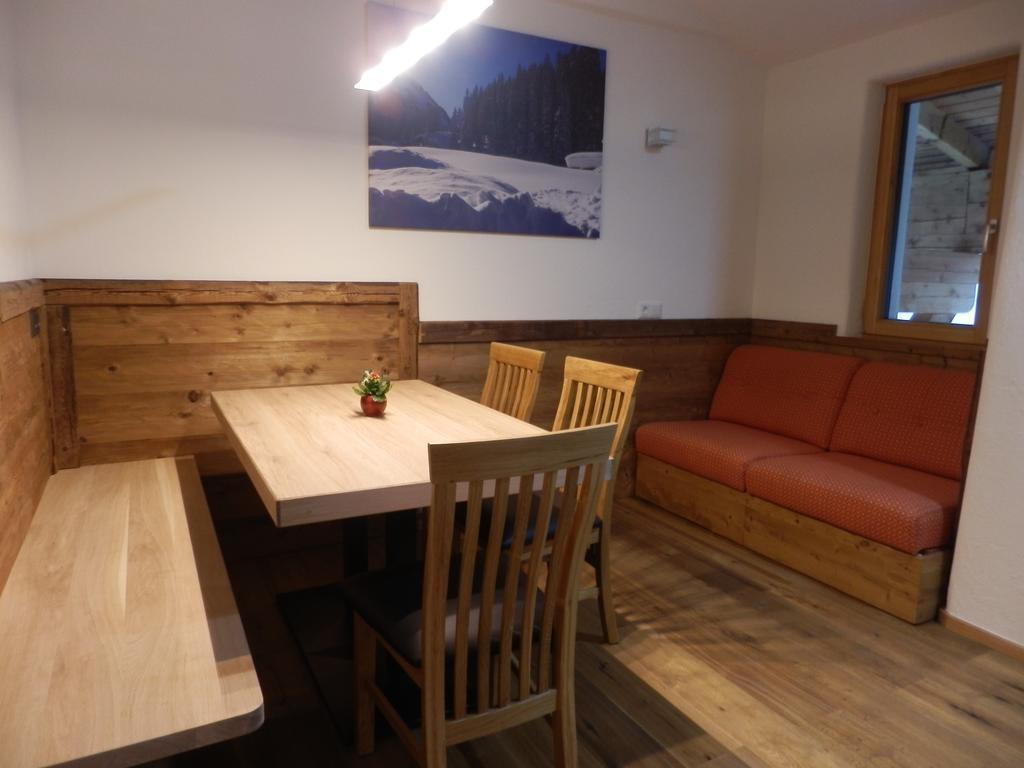 Haus Alpenflora Διαμέρισμα Flirsch Εξωτερικό φωτογραφία