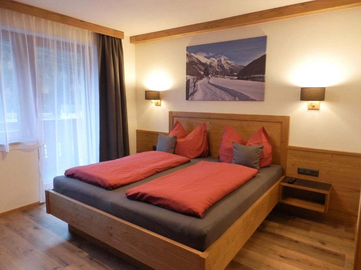 Haus Alpenflora Διαμέρισμα Flirsch Εξωτερικό φωτογραφία